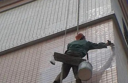 自贡市卫生间漏水维修公司分享下自贡市外墙防水的必要性。
